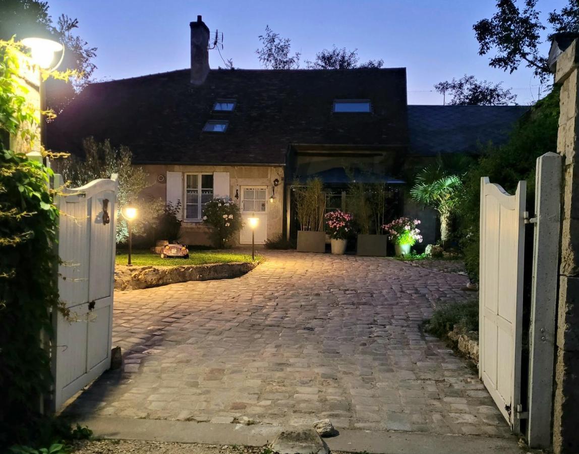 Gite De La Tour De Loire - 65 M2 Au Pied D'Une Tour De Gue Du 17Eme Siecle Mer Exterior foto